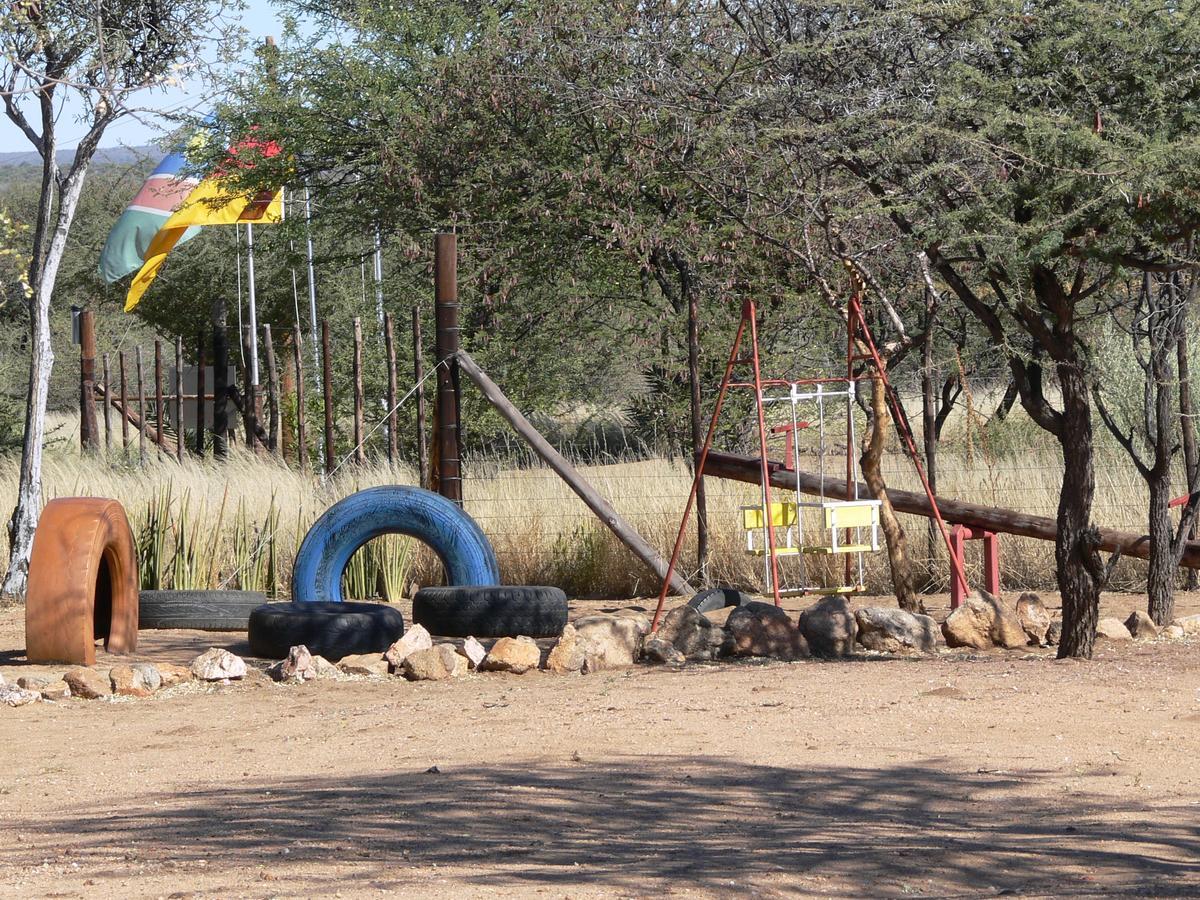 Hotel Ombo Rest Camp à Okahandja Extérieur photo