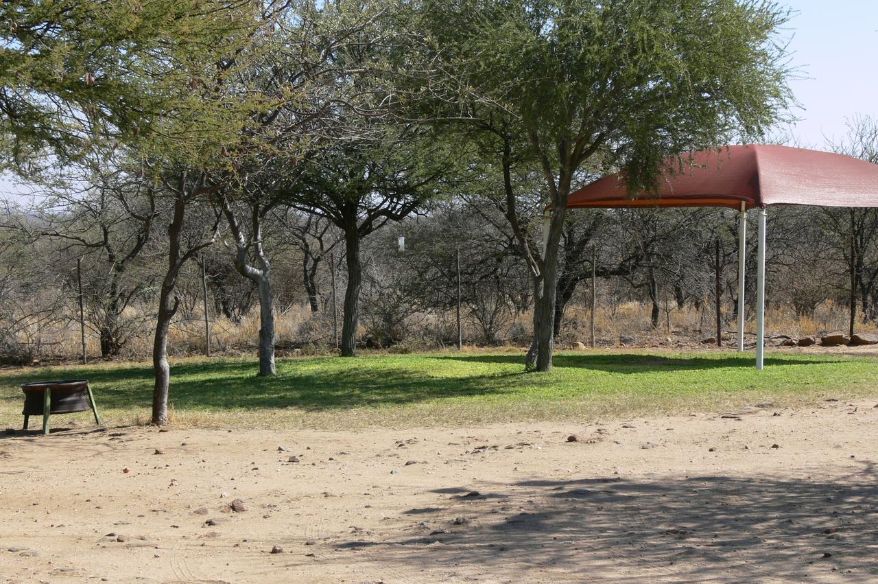 Hotel Ombo Rest Camp à Okahandja Extérieur photo